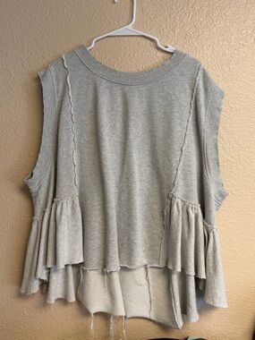 We The Free Heather Gray Ruffle Hem Sleeveless Tank